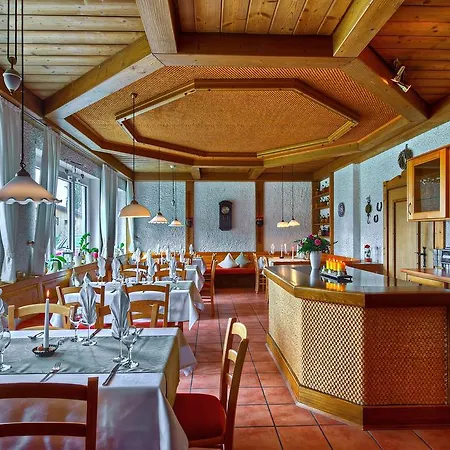 Hotel Kur- Und Alpenhof